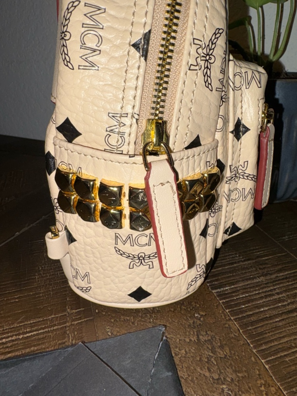 MCM Mini Stark Visetos Backpack Crossbody Bag LIKE NEW - Picture 8 of 13